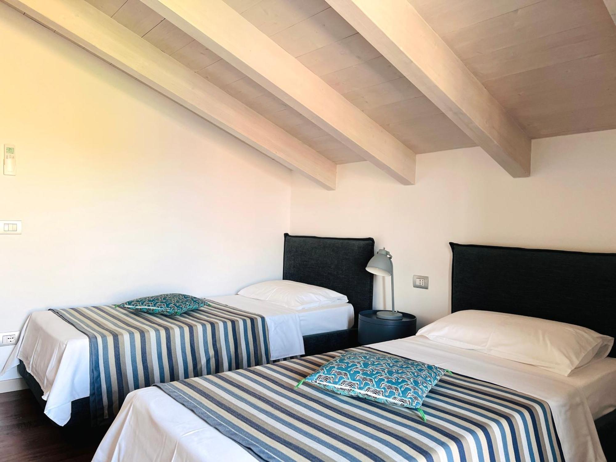 Casa Di Alex | Sirmione Apartment Ngoại thất bức ảnh